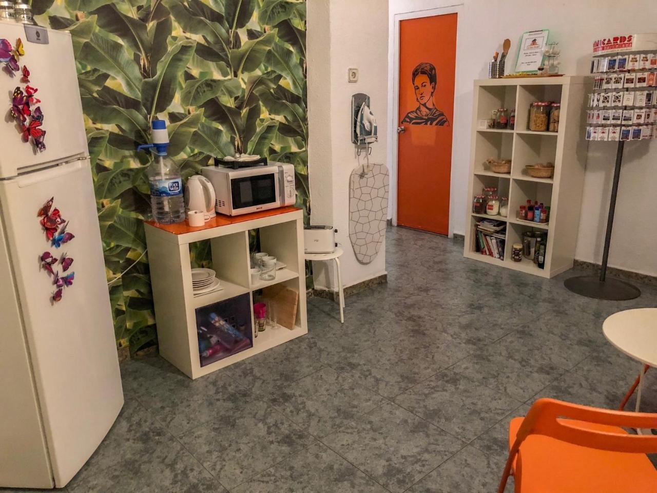 La Isla Hostal Barcelona Eksteriør billede